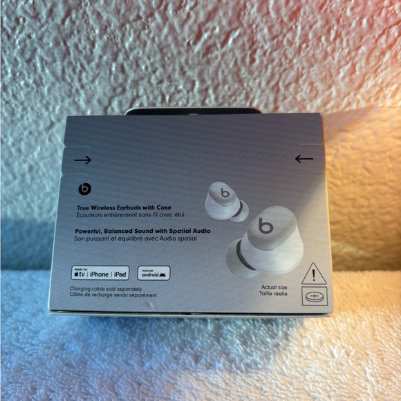 Beats Solo Buds - Wireless Bluetooth Apple & Android Compatibility “Storm Gray” - Picture 4 of 10